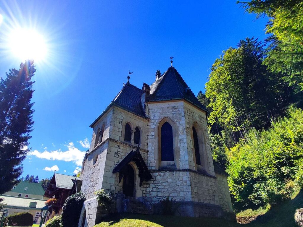 Gebäude Kirche
